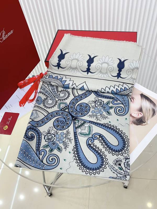 Loro Piana Scarf LPC00063 Loro Piana Scarf LPC00063